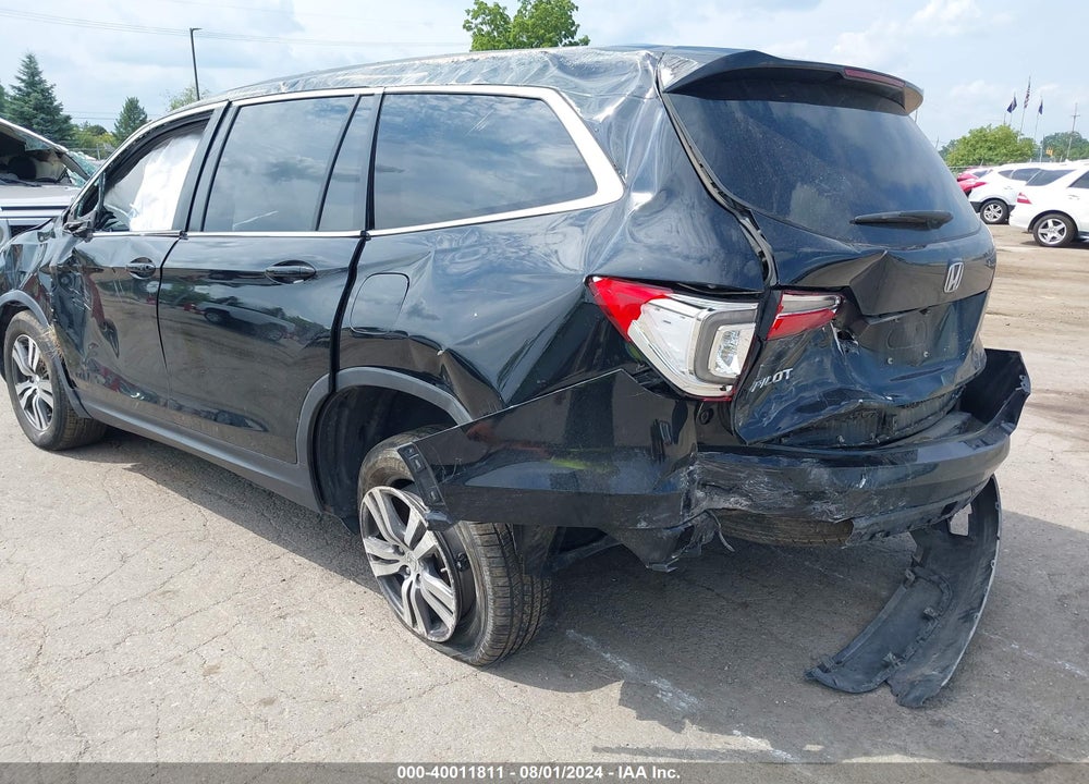 2018 HONDA PILOT VIN: 5FNYF6H55JB072030
