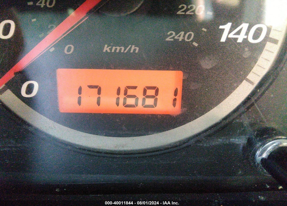 2002 HONDA CR-V EX VIN: JHLRD78852C032137