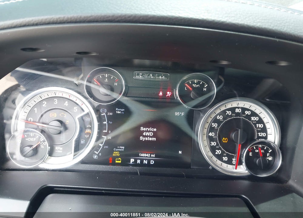2017 RAM 2500 LAIE  4X4 6'4 BOX VIN: 3C6UR5FL1HG517344