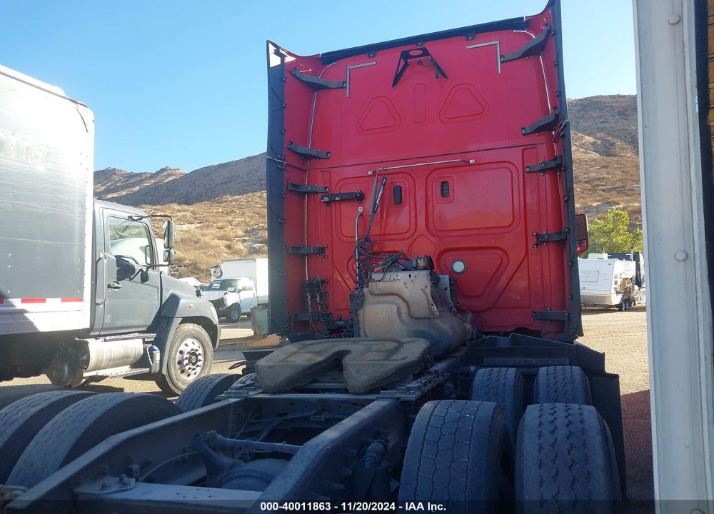 2019 FREIGHTLINER NEW CASCADIA 126 VIN: 1FUJHHDR5KLKE3586