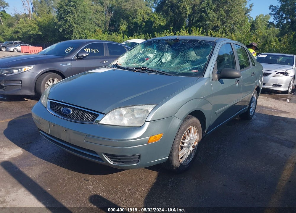 2005 FORD FOCUS ZX4 VIN: 1FAFP34N65W257445