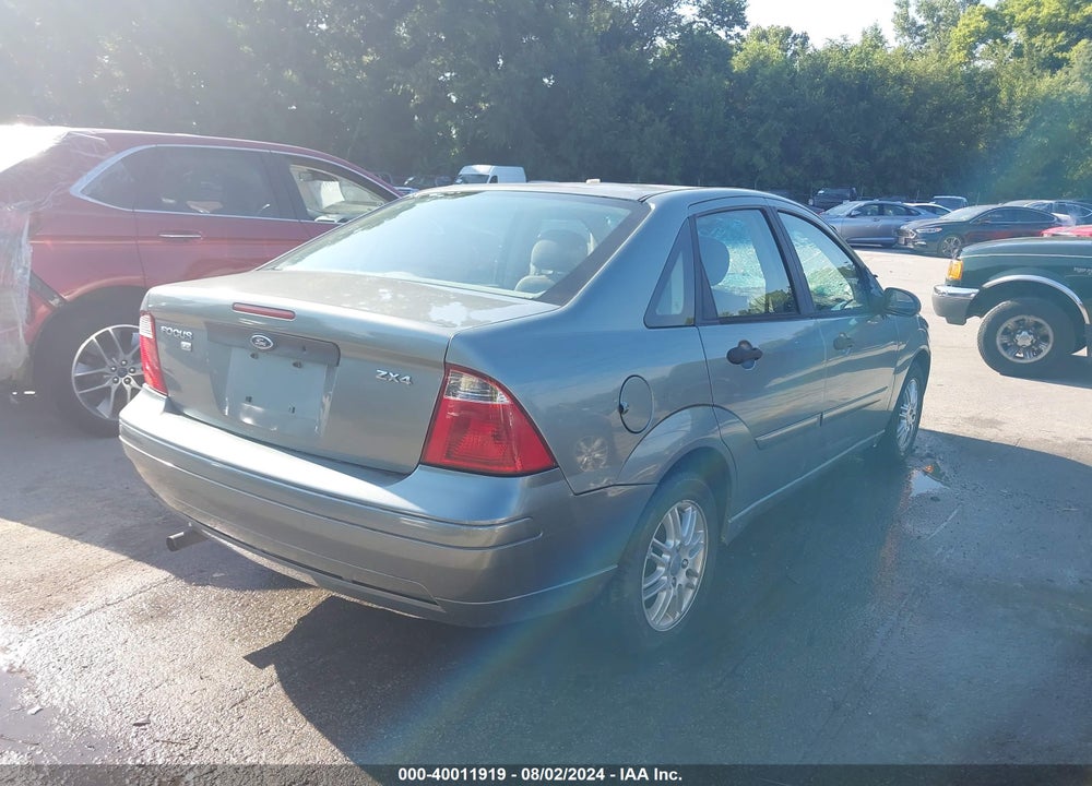 2005 FORD FOCUS ZX4 VIN: 1FAFP34N65W257445