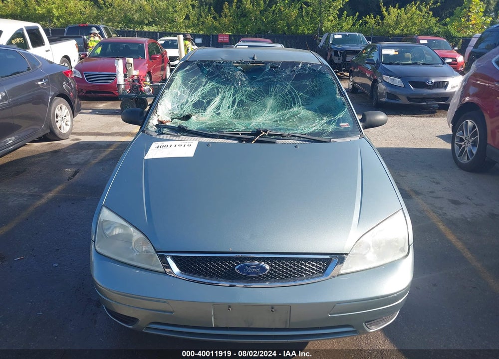 2005 FORD FOCUS ZX4 VIN: 1FAFP34N65W257445