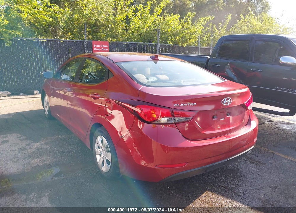 2016 HYUNDAI ELANTRA SE VIN: 5NPDH4AE3GH764420