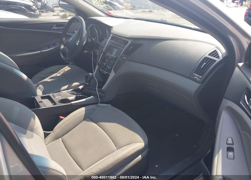 2014 HYUNDAI SONATA GLS VIN: 5NPEB4AC3EH870478