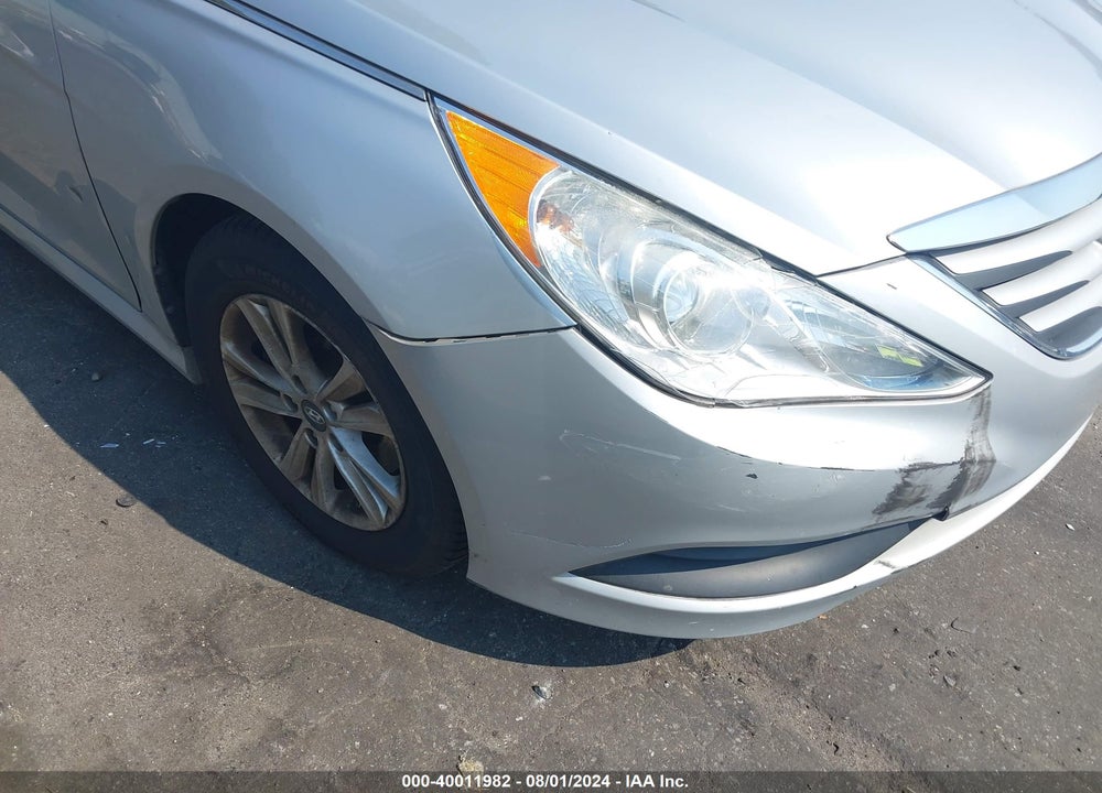 2014 HYUNDAI SONATA GLS VIN: 5NPEB4AC3EH870478