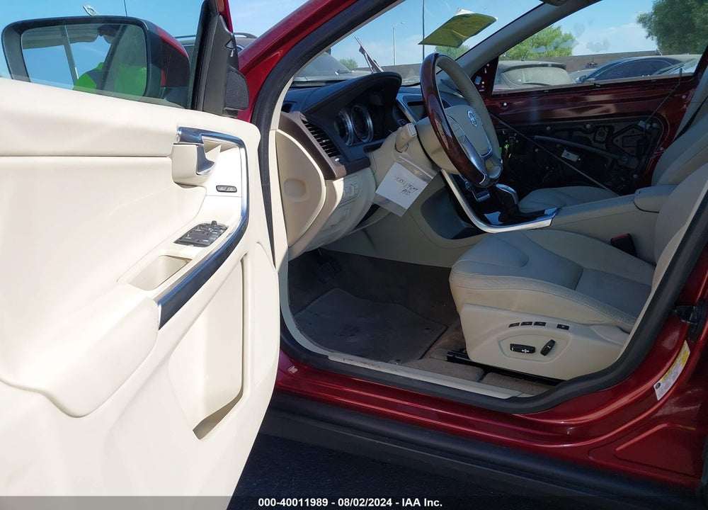2013 VOLVO XC60 T6/T6 PLATINUM/T6 PREMIER PLUS/T6 R-DESIGN/T6 R-DESIGN PLATINUM/T6 R-DESIGN PREMIER PLUS VIN: YV4902DZ0D2413281