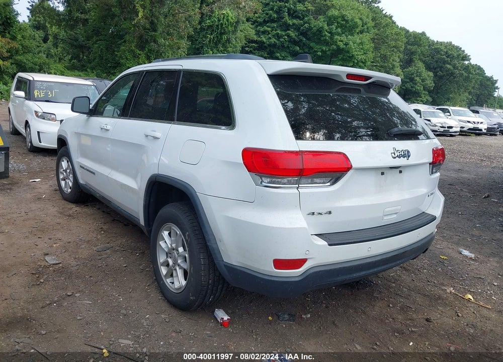 2018 JEEP GRAND CHEROKEE LAREDO E 4X4 VIN: 1C4RJFAG0JC382386
