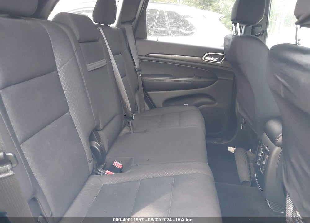 2018 JEEP GRAND CHEROKEE LAREDO E 4X4 VIN: 1C4RJFAG0JC382386
