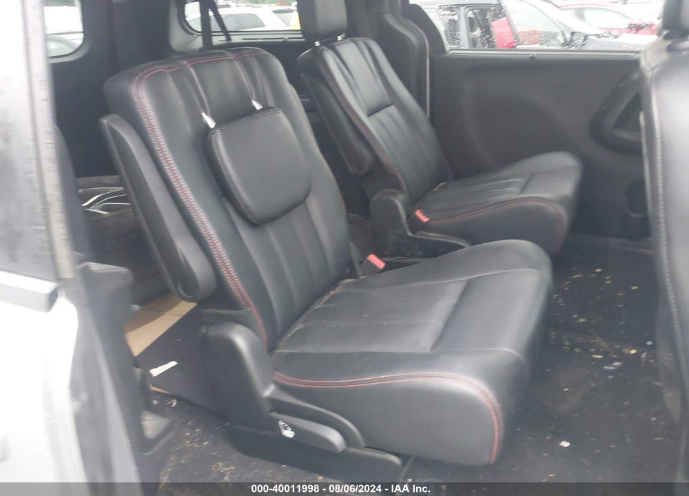 2017 DODGE GRAND CARAVAN GT VIN: 2C4RDGEG1HR645395