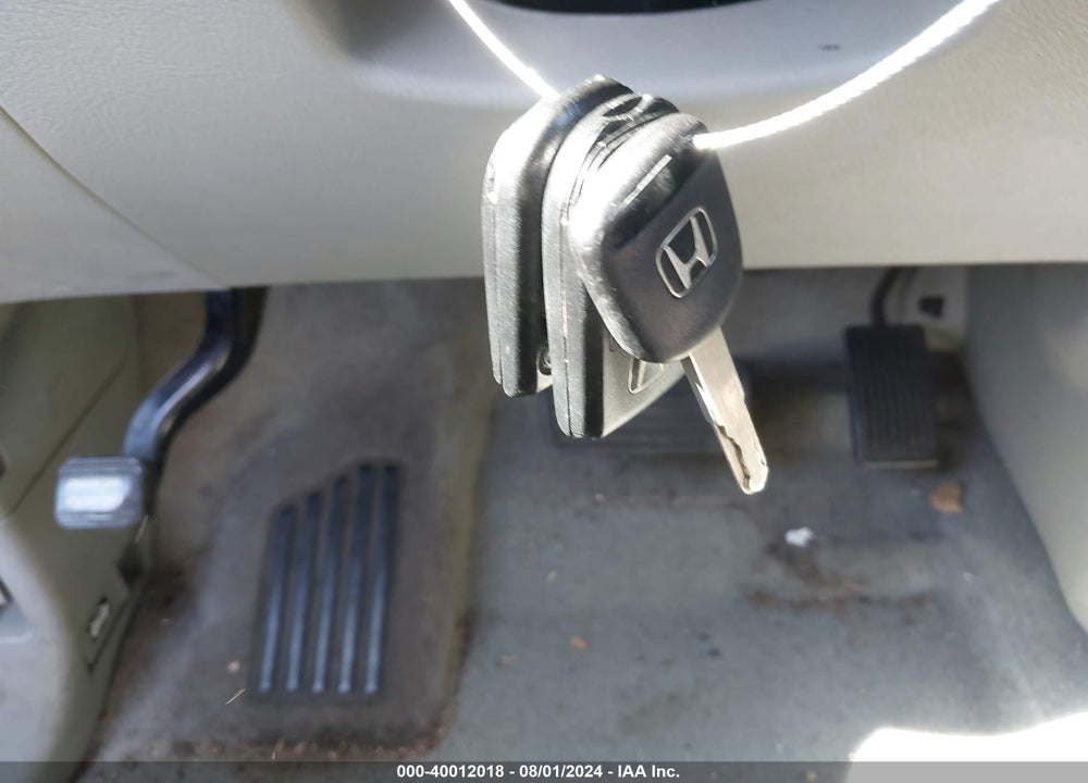 2010 HONDA ODYSSEY EX-L VIN: 5FNRL3H69AB072214