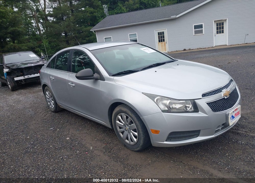 2011 CHEVROLET CRUZE LS VIN: 1G1PC5SH5B7151585