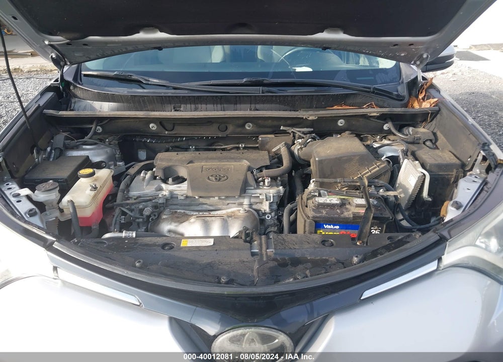 2017 TOYOTA RAV4 XLE VIN: 2T3WFREVXHW318085