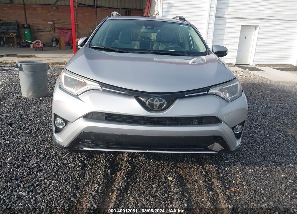 2017 TOYOTA RAV4 XLE VIN: 2T3WFREVXHW318085