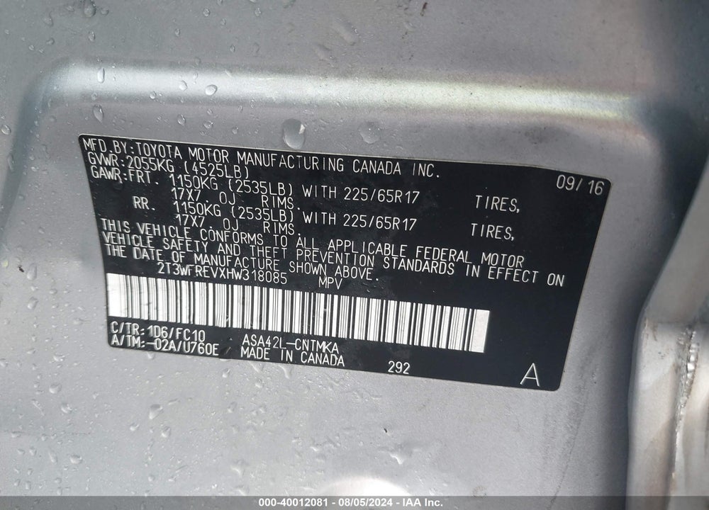 2017 TOYOTA RAV4 XLE VIN: 2T3WFREVXHW318085