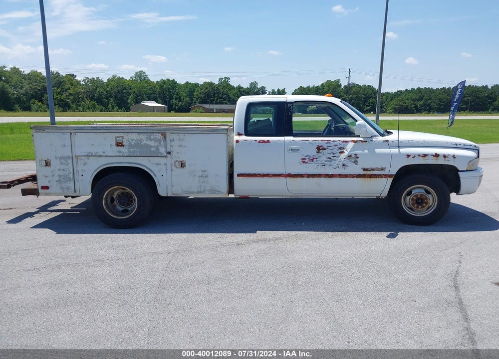 1995 DODGE RAM 3500 VIN: 3B7MC33W0SM122660
