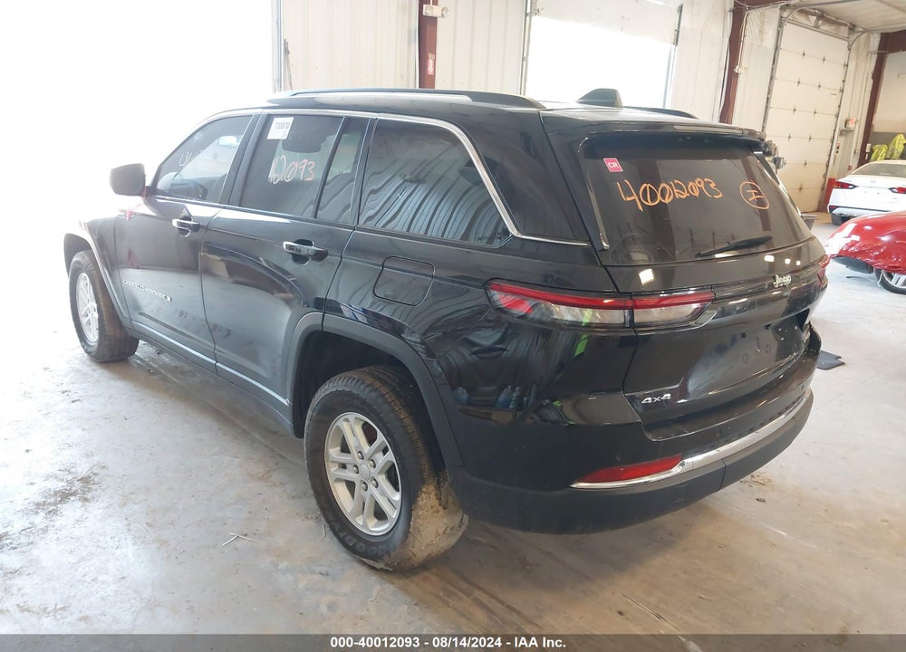 2023 JEEP GRAND CHEROKEE LAREDO 4X4 VIN: 1C4RJHAG3P8883280