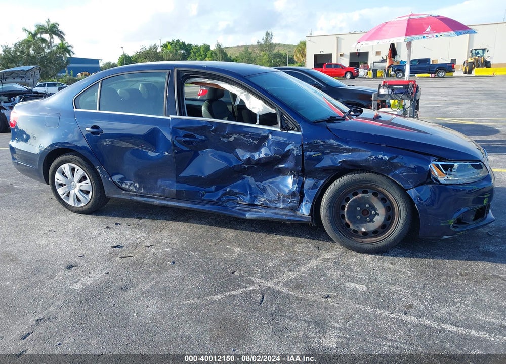 2013 VOLKSWAGEN JETTA 2.5L SE VIN: 3VWDP7AJ0DM286803