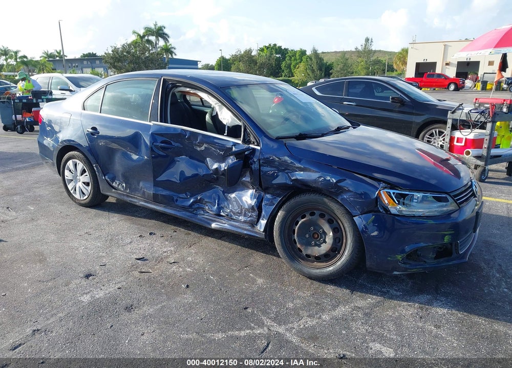 2013 VOLKSWAGEN JETTA 2.5L SE VIN: 3VWDP7AJ0DM286803