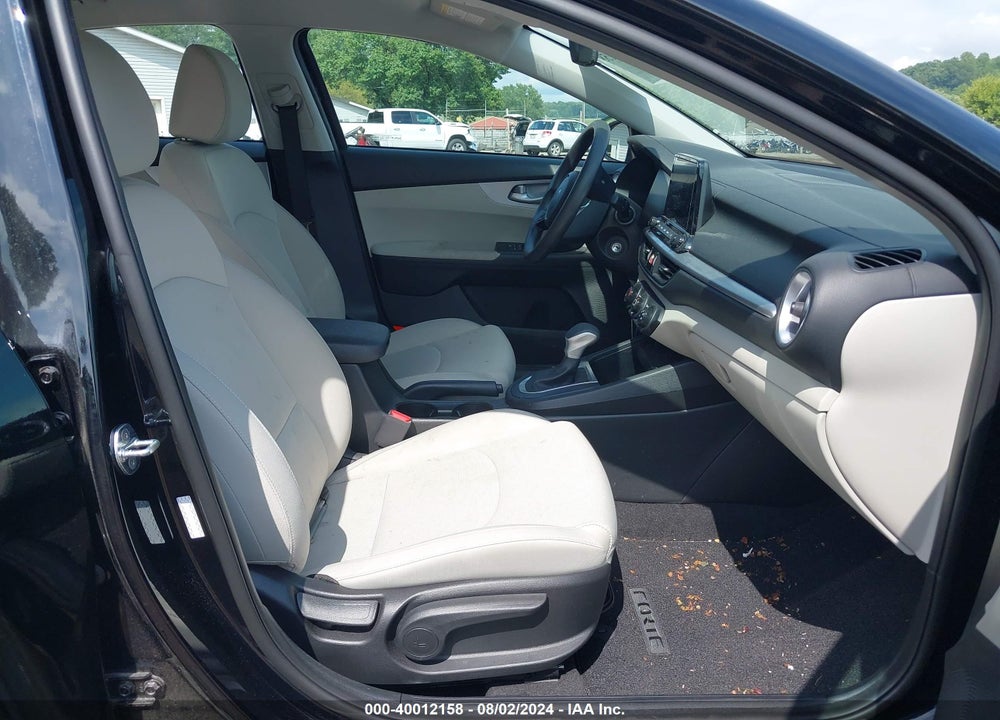 2023 KIA FORTE LXS VIN: 3KPF24AD7PE581057