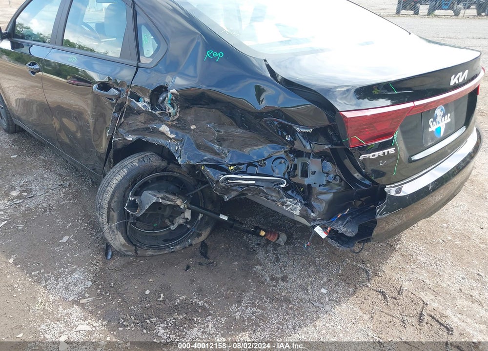 2023 KIA FORTE LXS VIN: 3KPF24AD7PE581057