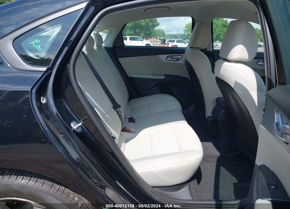 2023 KIA FORTE LXS VIN: 3KPF24AD7PE581057