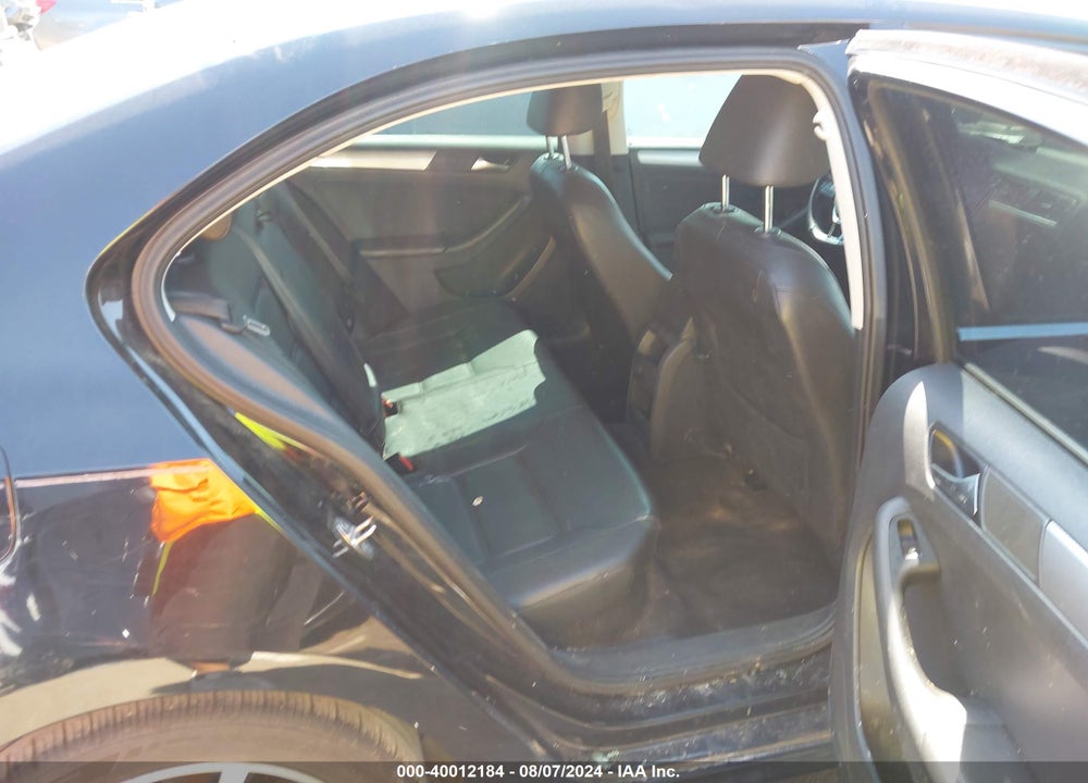 2017 VOLKSWAGEN JETTA 1.4T SE VIN: 3VWDB7AJ5HM222731