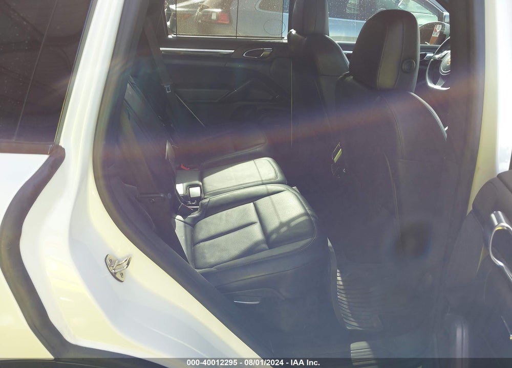 2014 PORSCHE CAYENNE DIESEL VIN: WP1AF2A26ELA35886