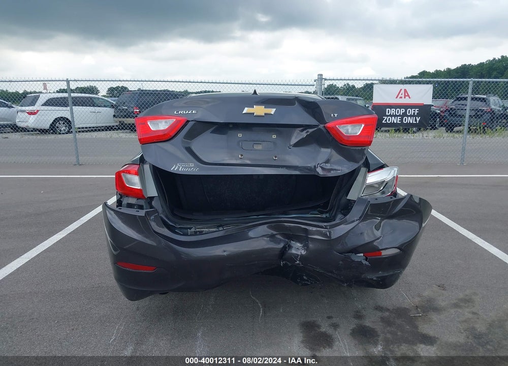 2017 CHEVROLET CRUZE LT AUTO VIN: 1G1BE5SM6H7157129