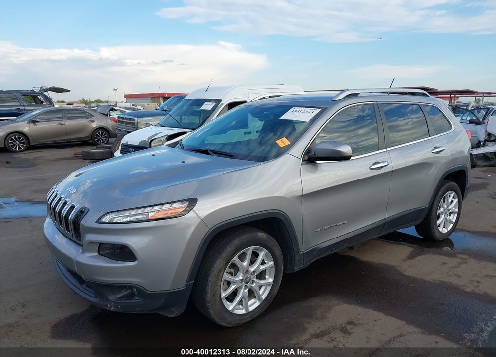 2015 JEEP CHEROKEE LATITUDE VIN: 1C4PJLCB8FW590464