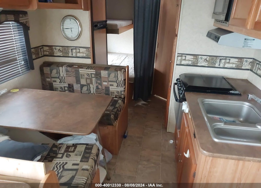 2008 R-VISION TRAIL CRUISER TRAVEL TRAILER VIN: 4WYT02P2681715246