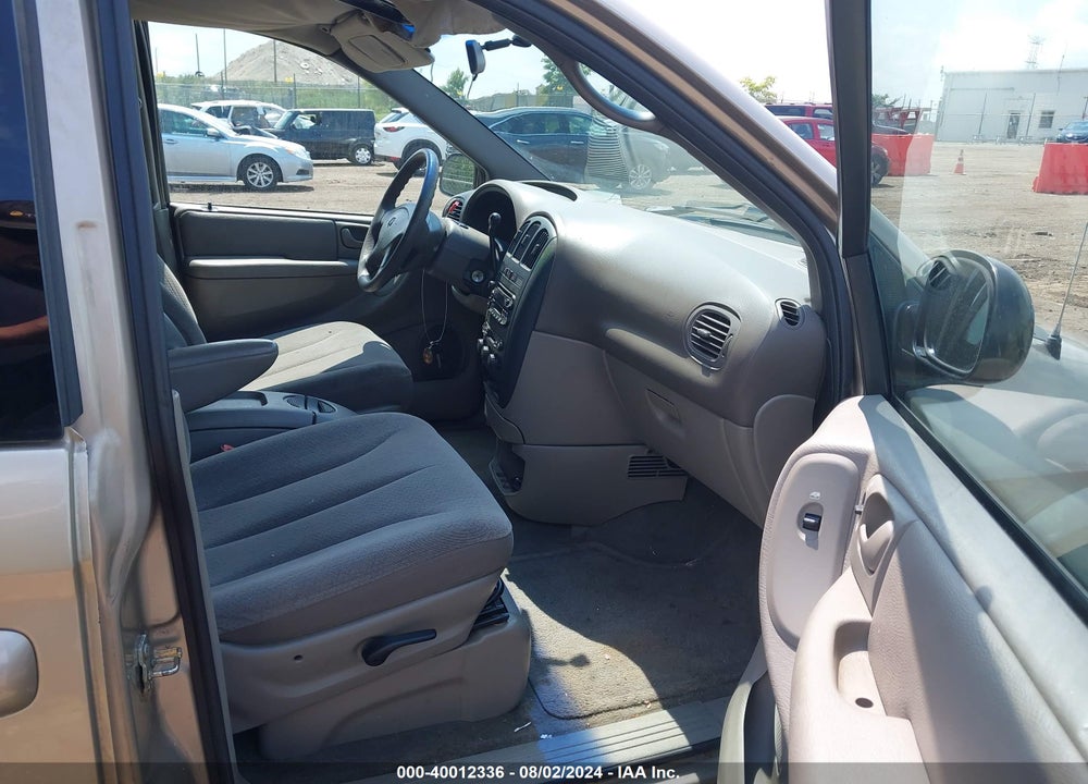 2002 DODGE GRAND CARAVAN EX VIN: 2B8GP74L92R655723