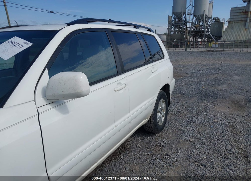 2005 TOYOTA HIGHLANDER V6 VIN: JTEEP21A350125162