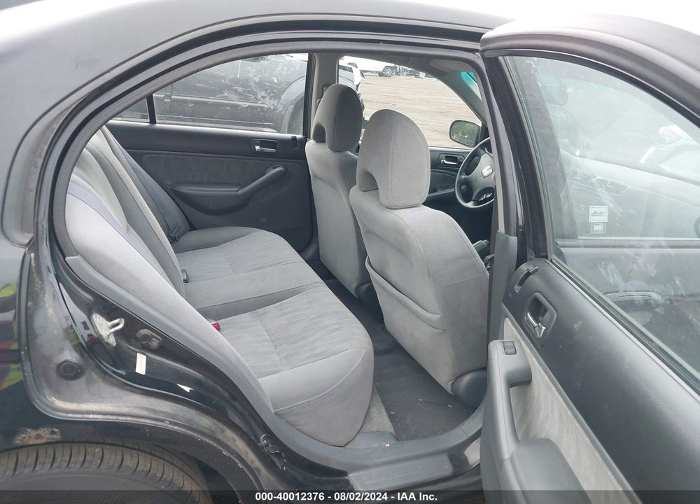 2005 HONDA CIVIC LX VIN: 2HGES16525H514235