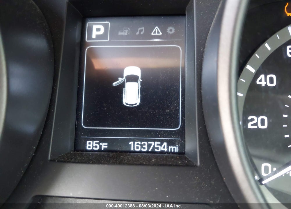 2017 HYUNDAI SANTA FE SPORT 2.4L VIN: 5XYZTDLB4HG392831
