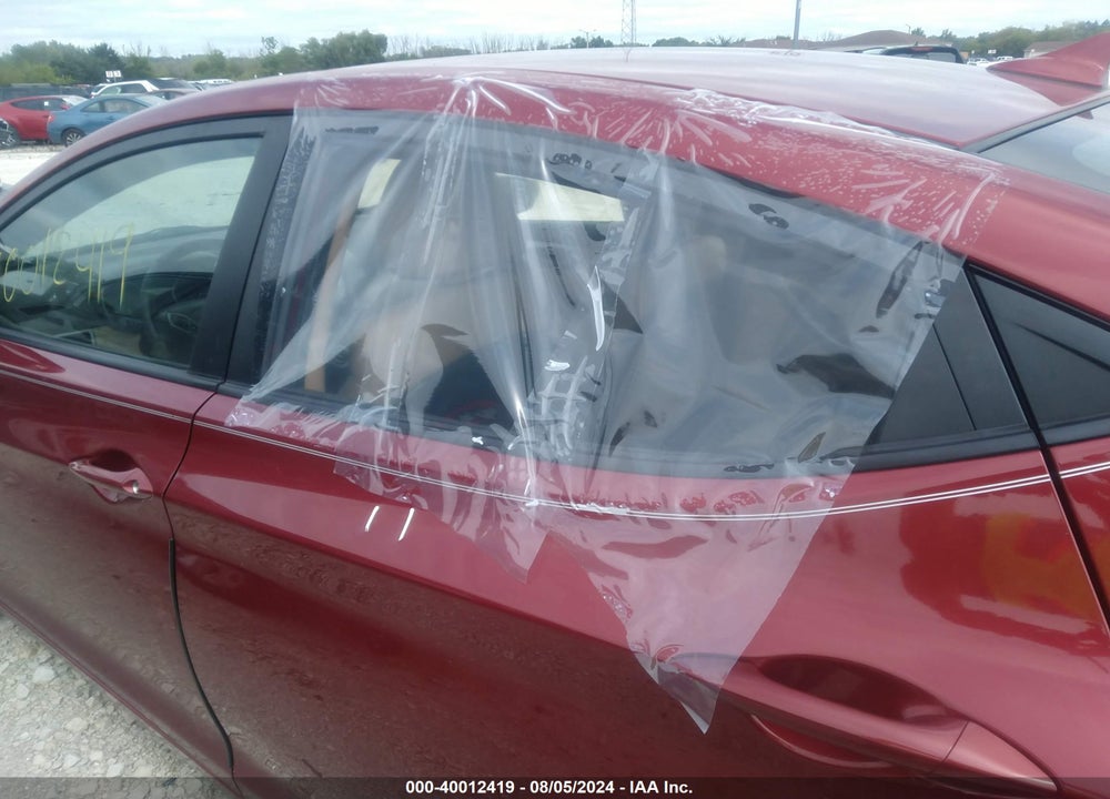 2012 HYUNDAI ELANTRA LIMITED (ULSAN PLANT) VIN: KMHDH4AE8CU389247