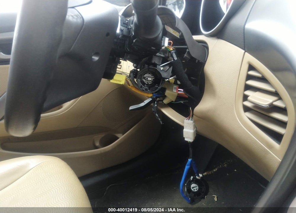 2012 HYUNDAI ELANTRA LIMITED (ULSAN PLANT) VIN: KMHDH4AE8CU389247