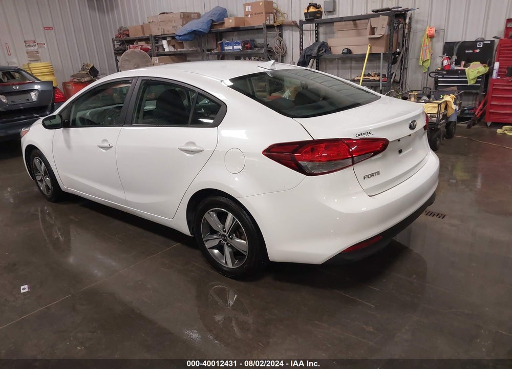2018 KIA FORTE VIN: 3KPFL4A7XJE274836