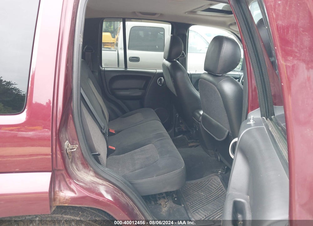 2003 JEEP LIBERTY VIN: 1J4GL58K23W624466