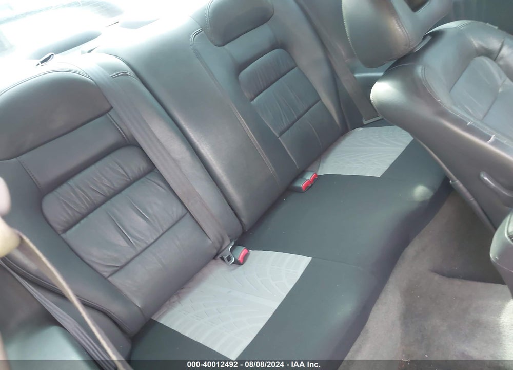 2001 HONDA ACCORD 3.0 EX VIN: 1HGCG22531A024772
