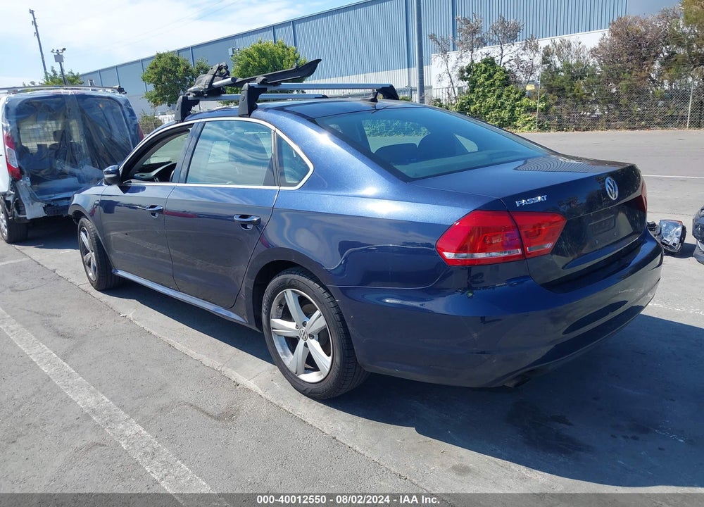 2015 VOLKSWAGEN PASSAT 1.8T LIMITED EDITION VIN: 1VWAT7A30FC116882