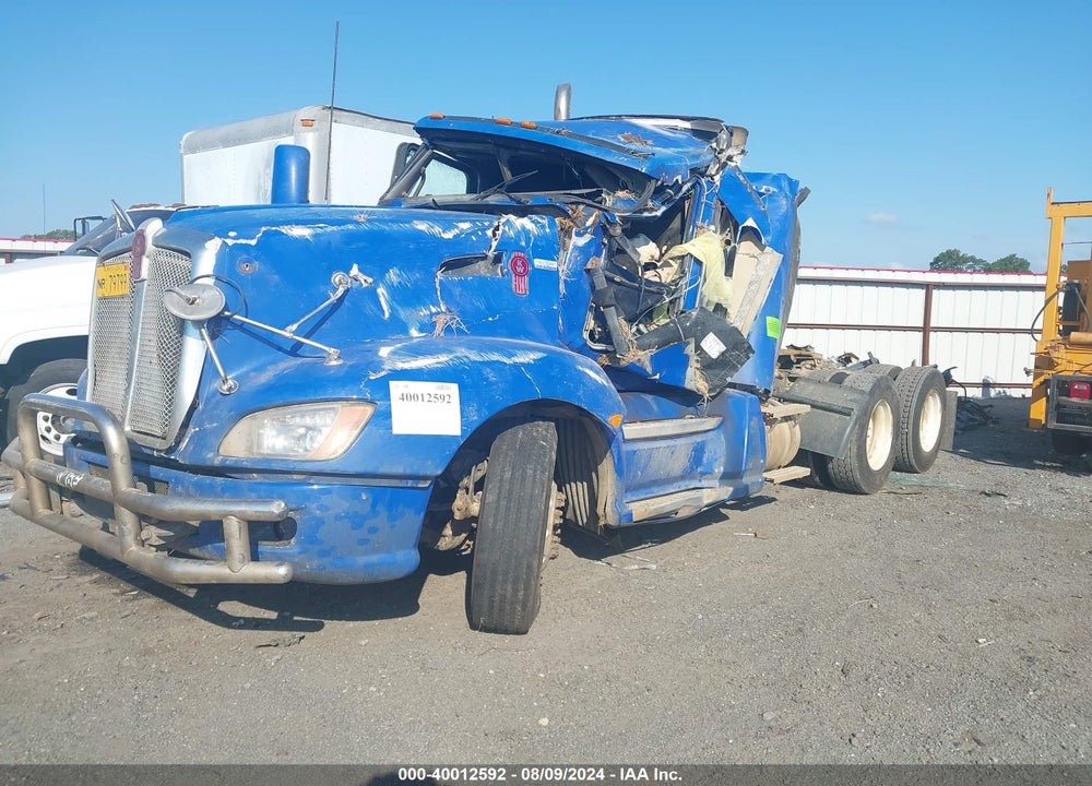 2010 KENWORTH T660 T660 VIN: 1XKAD49X3AJ269707