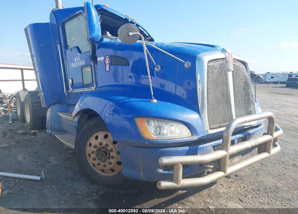 2010 KENWORTH T660 T660 VIN: 1XKAD49X3AJ269707