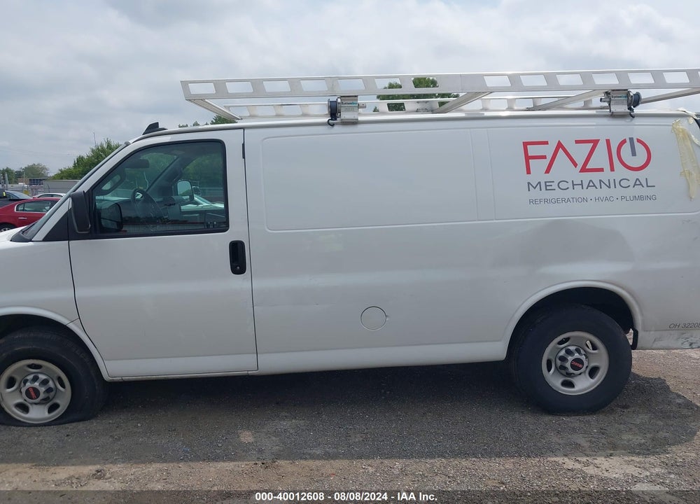 2021 GMC SAVANA CARGO RWD 2500 REGULAR WHEELBASE WORK VAN VIN: 1GTW7AF71M1302767