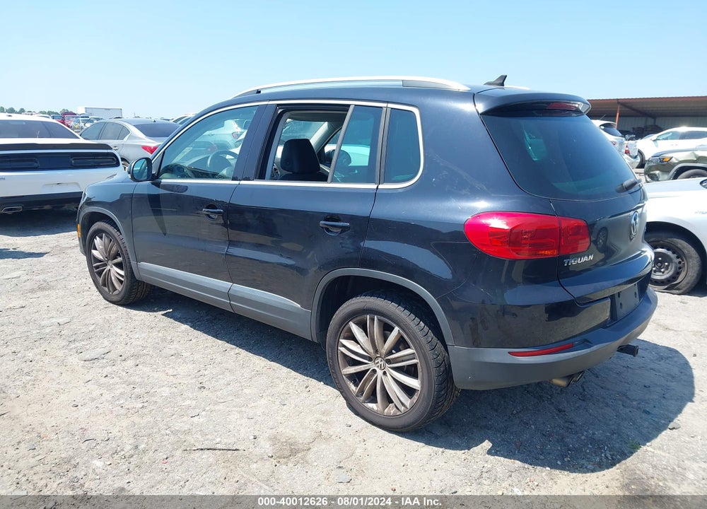 2012 VOLKSWAGEN TIGUAN SE VIN: WVGBV7AX4CW549180