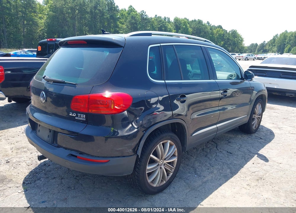 2012 VOLKSWAGEN TIGUAN SE VIN: WVGBV7AX4CW549180