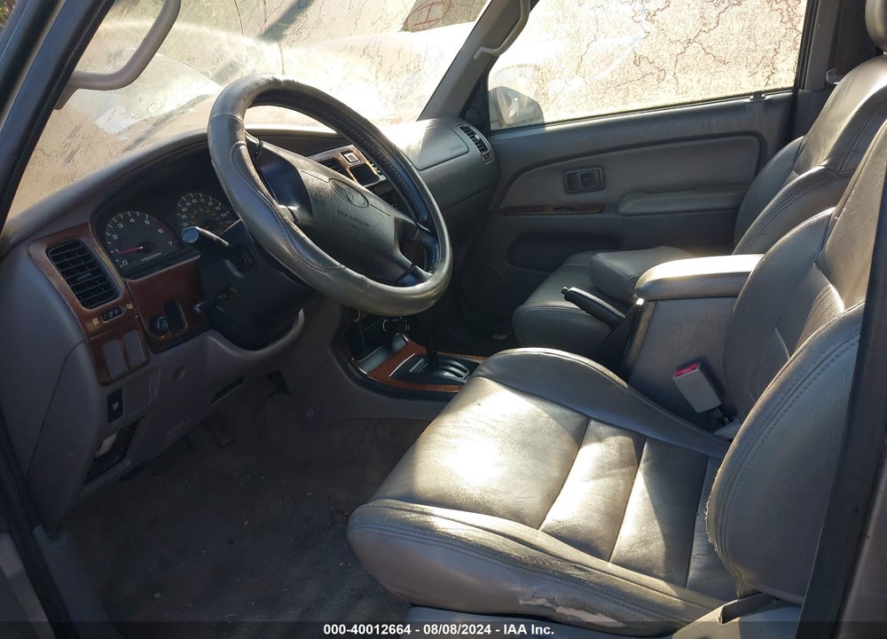 2001 TOYOTA 4RUNNER SR5 V6 VIN: JT3GN86R610216171