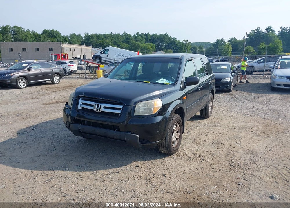 2007 HONDA PILOT LX VIN: 5FNYF18187B007276