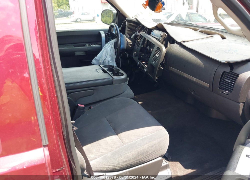 2009 CHEVROLET SILVERADO 1500 LT VIN: 3GCEK23M09G220953
