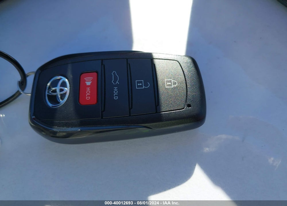 2025 TOYOTA CAMRY LE VIN: 4T1DAACK0SU504427